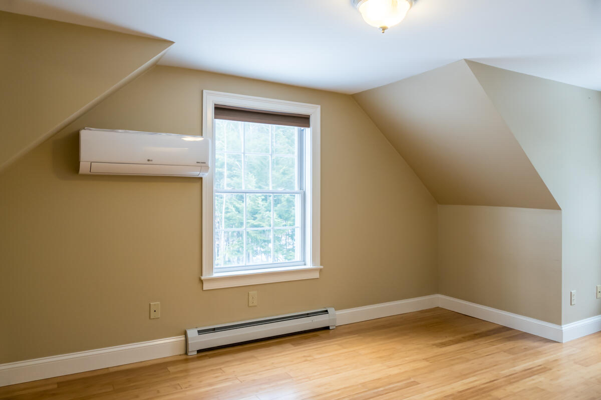 25 Allen Road Pownal, ME 04069 - Photo 30 of 60 37-Primary bedroom (1 of 4)