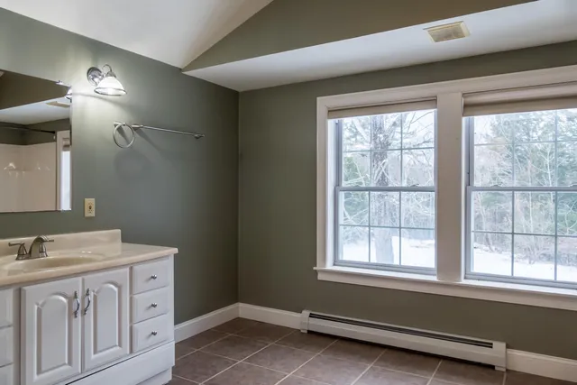 $595,000 | 25 Allen Road, Pownal, ME 04069