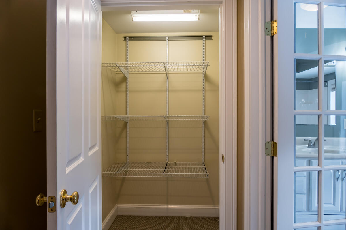 25 Allen Road Pownal, ME 04069 - Photo 39 of 60 46-Linen closet