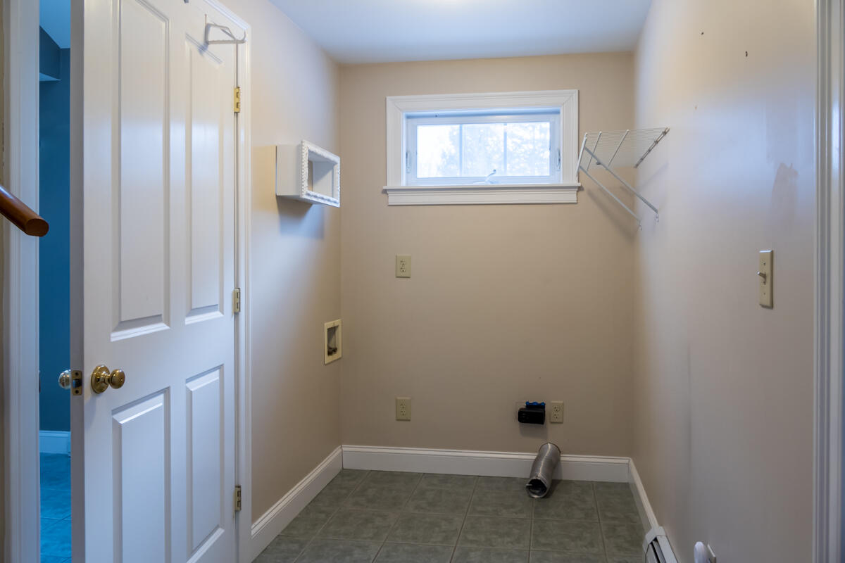 25 Allen Road Pownal, ME 04069 - Photo 43 of 60 50-Laundry