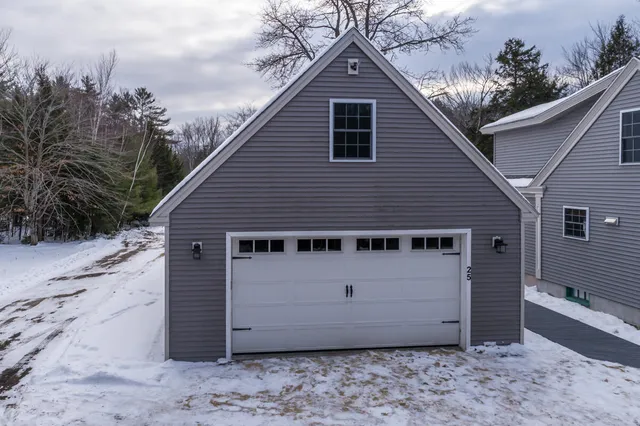 $595,000 | 25 Allen Road, Pownal, ME 04069