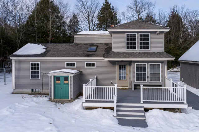 $595,000 | 25 Allen Road, Pownal, ME 04069