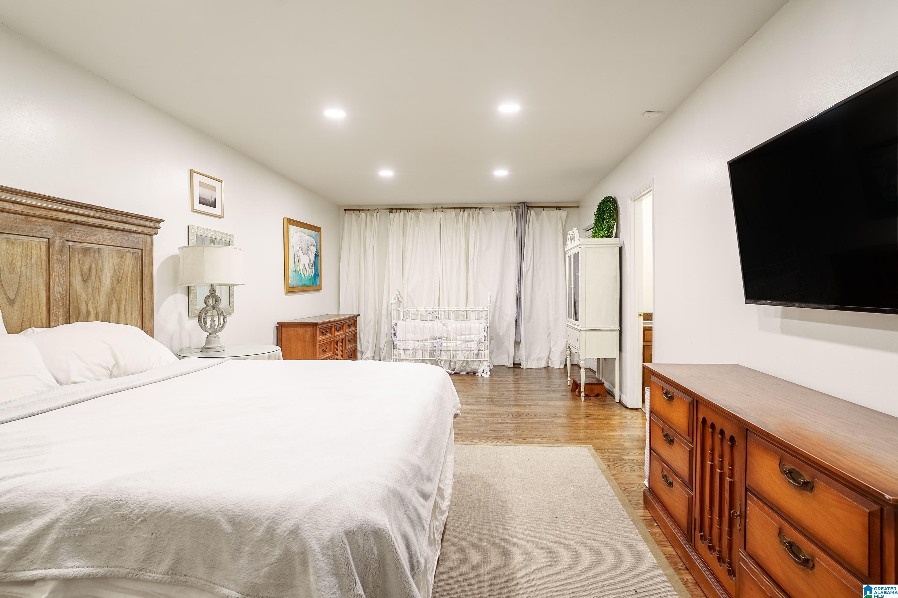 121 Rockaway Road Birmingham, AL 35209 - Photo 21 of 35
