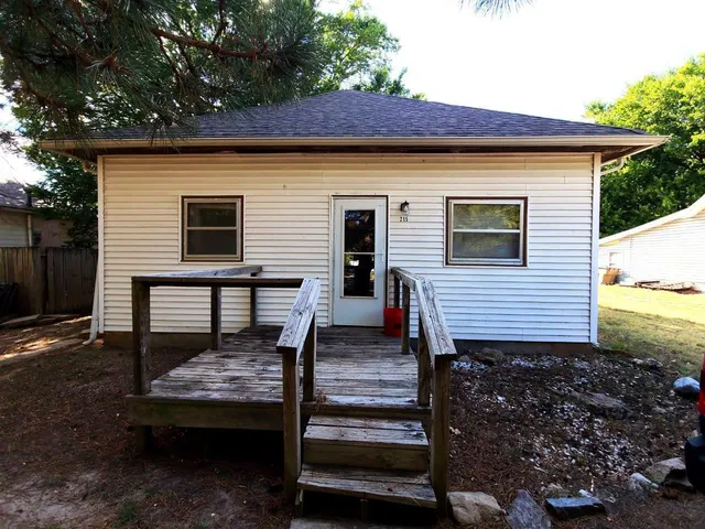 $39,000 | 215 North Osage Street, Argonia, KS 67004