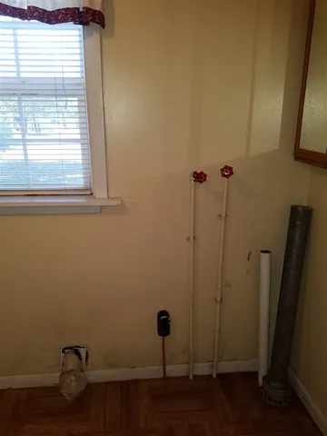 $39,000 | 215 North Osage Street, Argonia, KS 67004