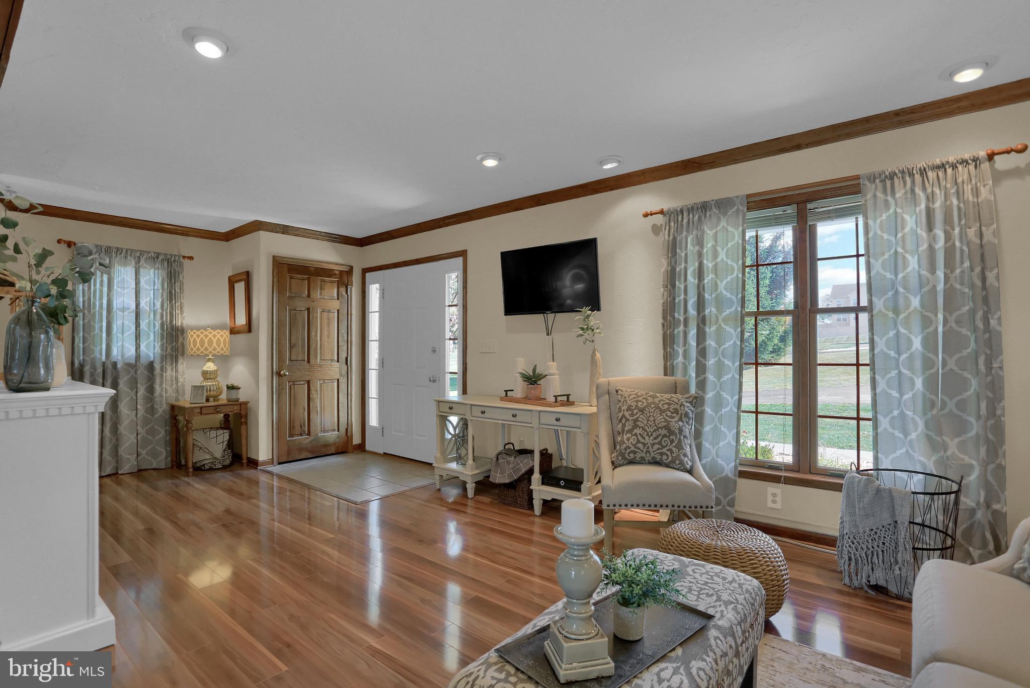 1147 Bair Road Hanover, PA 17331 - Photo 6 of 47