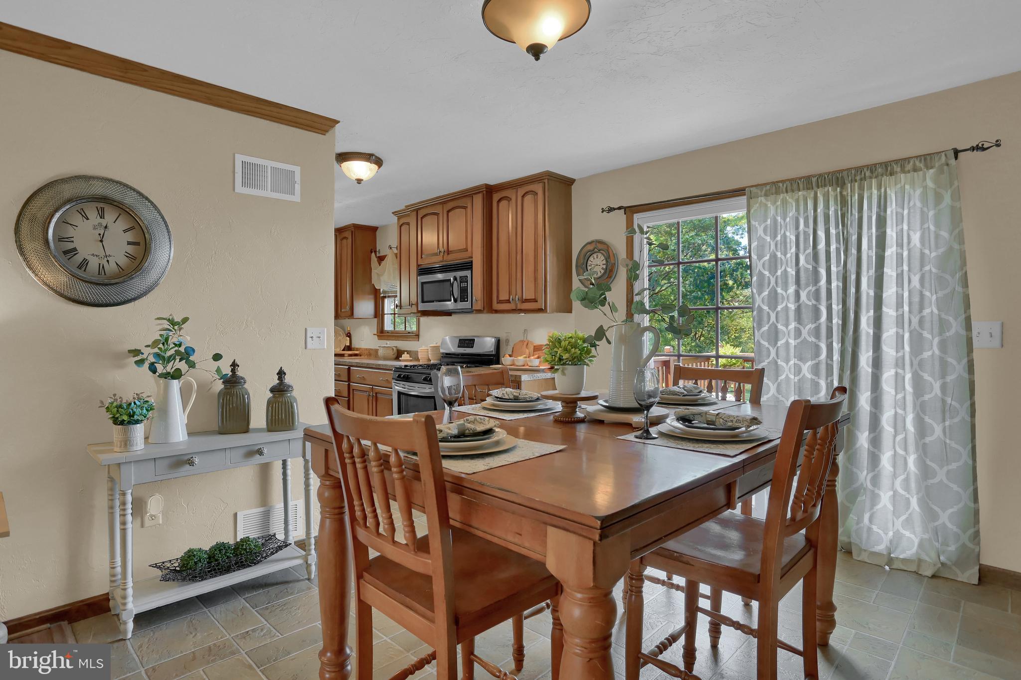 1147 Bair Road Hanover, PA 17331 - Photo 10 of 47