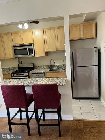 $1,650 | 1260 21st Street Northwest, Unit 1001, Washington, DC 20036