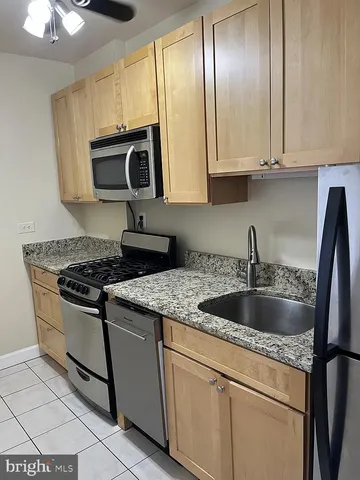 $1,650 | 1260 21st Street Northwest, Unit 1001, Washington, DC 20036