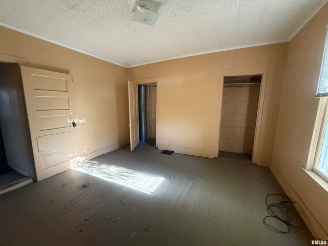 $38,000 | 508 West College Street, Carbondale, IL 62901