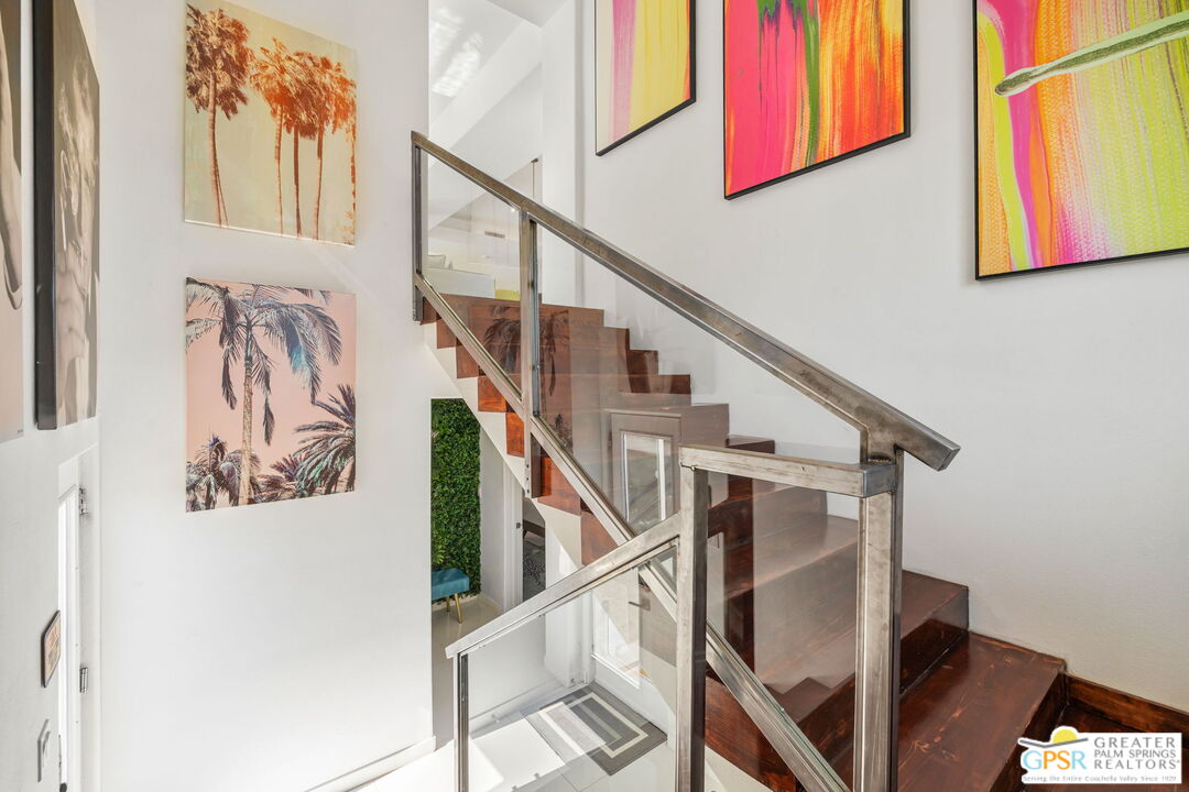 775 West Racquet Club Road Palm Springs, CA 92262 - Photo 31 of 38 a view of entryway