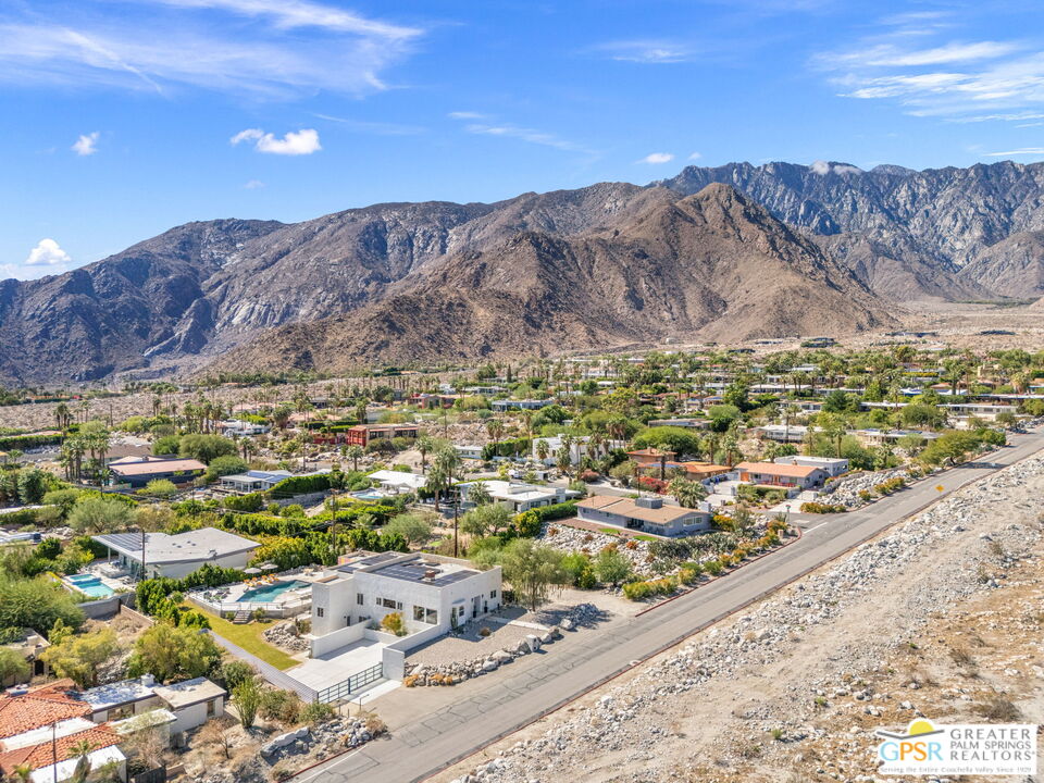 775 West Racquet Club Road Palm Springs, CA 92262 - Photo 38 of 38 a view of a city with mountains in the background