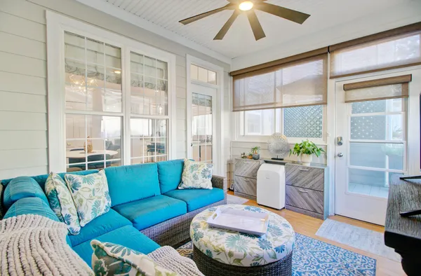 $945,000 | 1844 Pierce Street, Daniel Island, SC 29492