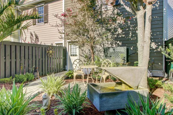 $945,000 | 1844 Pierce Street, Daniel Island, SC 29492