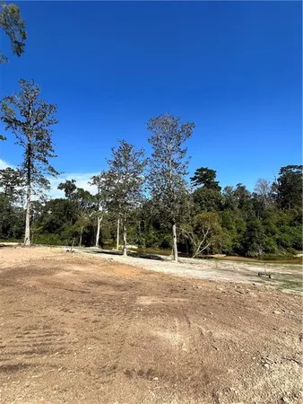 $344,000 | 73488 River Road, Covington, LA 70435