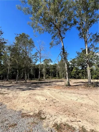 $344,000 | 73488 River Road, Covington, LA 70435