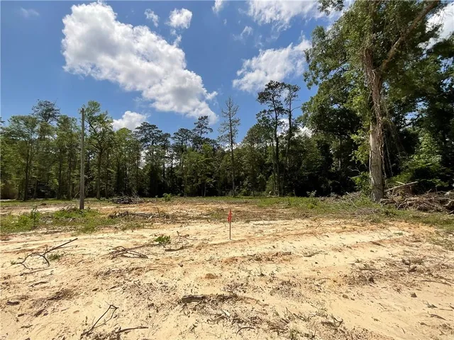 $344,000 | 73488 River Road, Covington, LA 70435