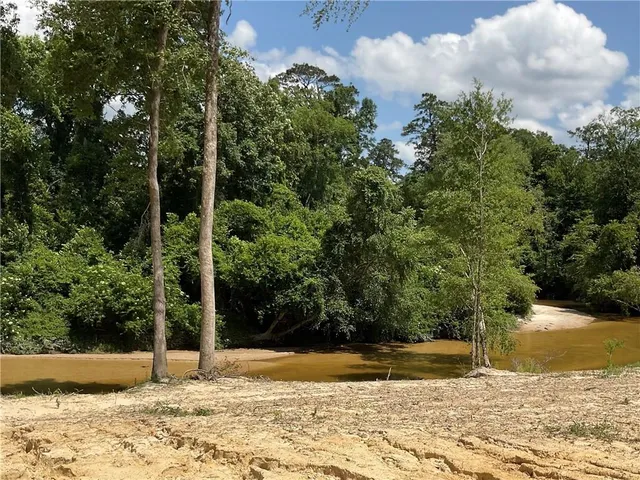 $344,000 | 73488 River Road, Covington, LA 70435