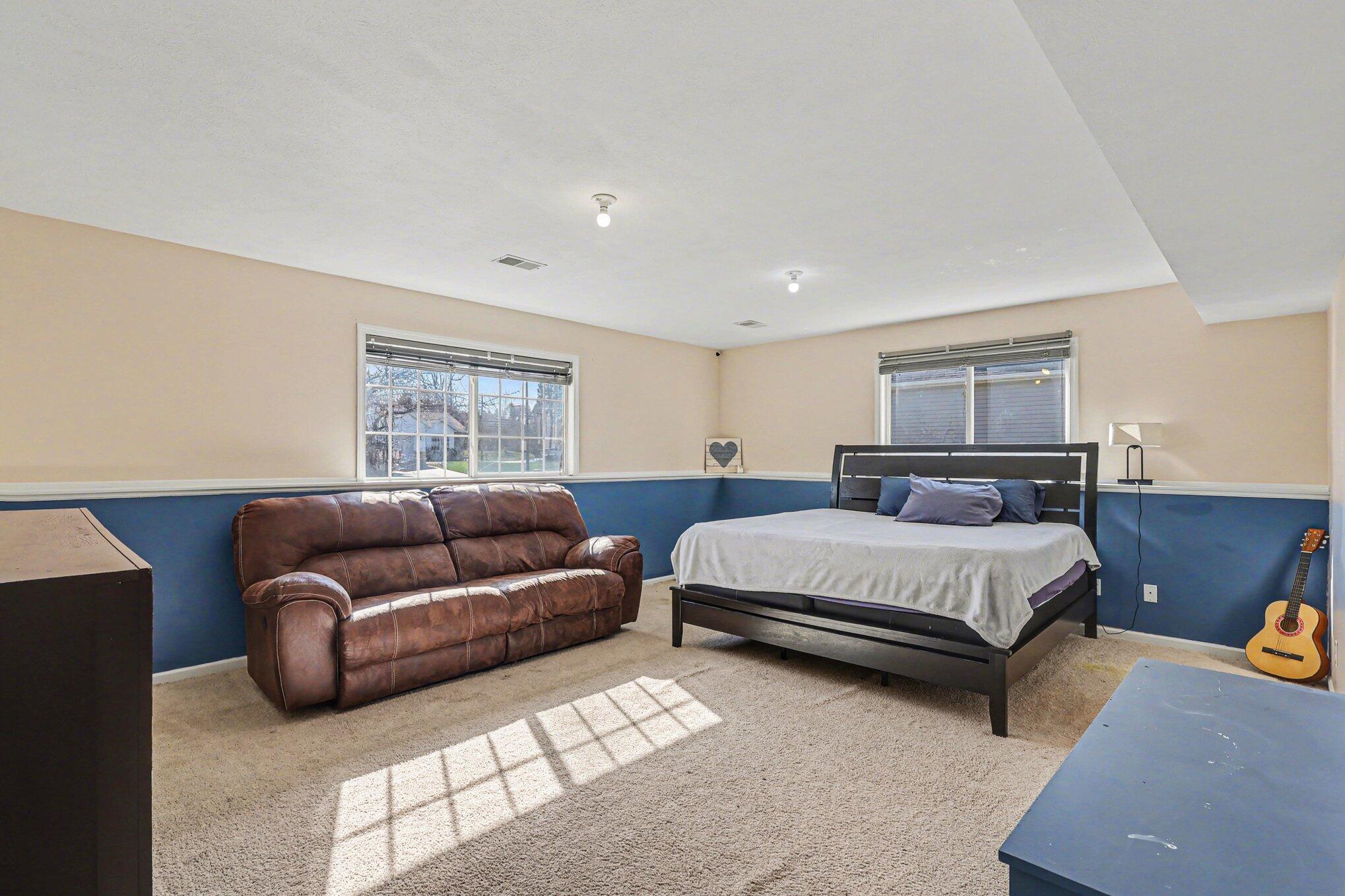 813 Valley Avenue Fremont, MI 49412 - Photo 11 of 27 011_file_1355