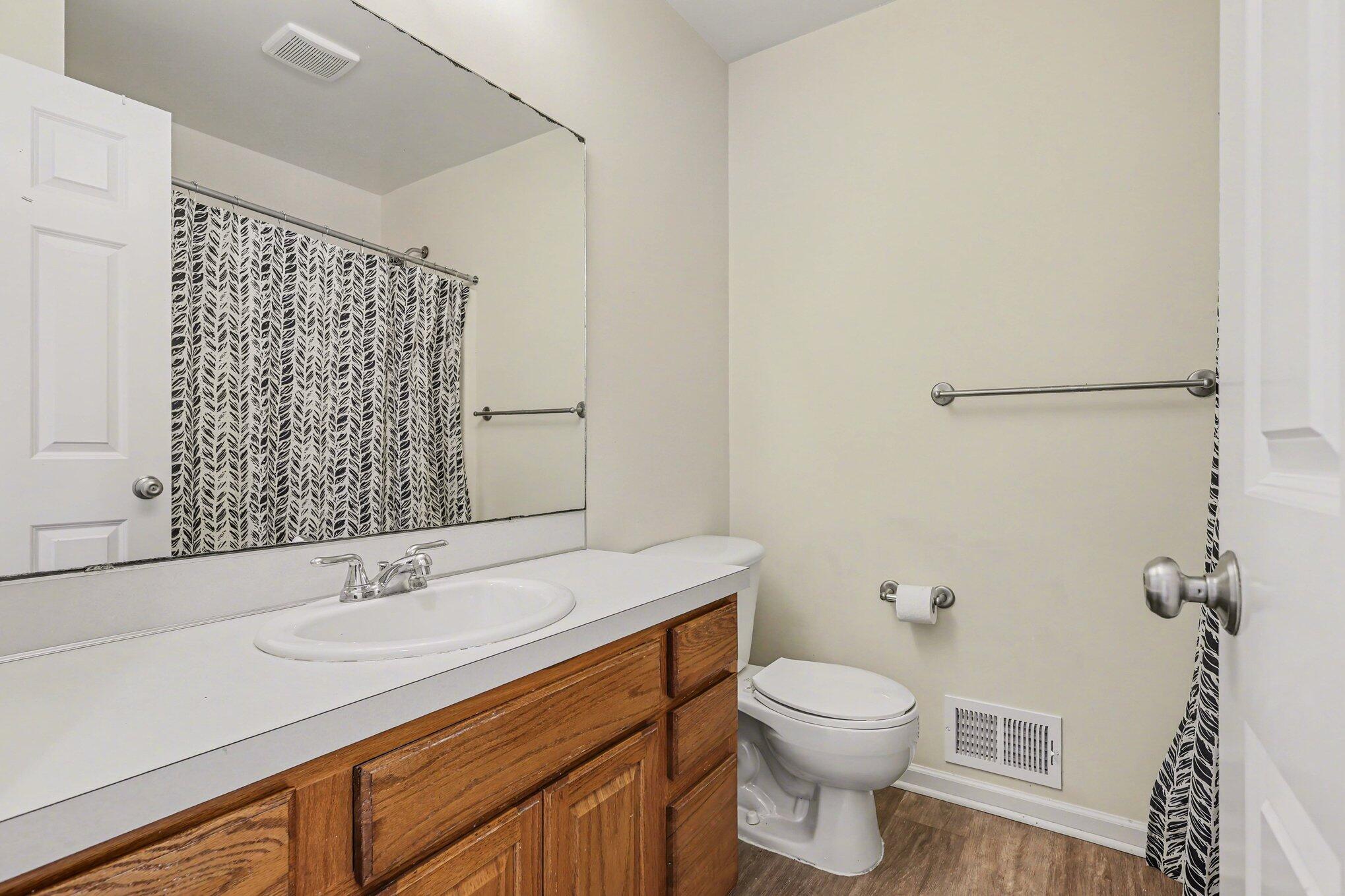 813 Valley Avenue Fremont, MI 49412 - Photo 21 of 27 021_file_1728