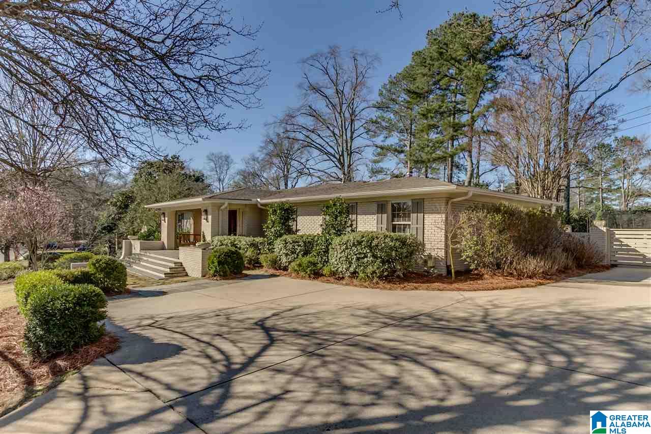 4 Pine Crest Road Birmingham, AL 35223 - Photo 3 of 46