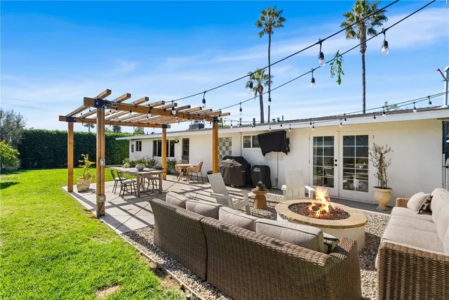 $1,799,000 | 2314 Colgate Drive, Costa Mesa, CA 92626