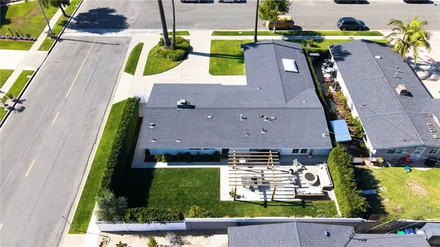 $1,799,000 | 2314 Colgate Drive, Costa Mesa, CA 92626