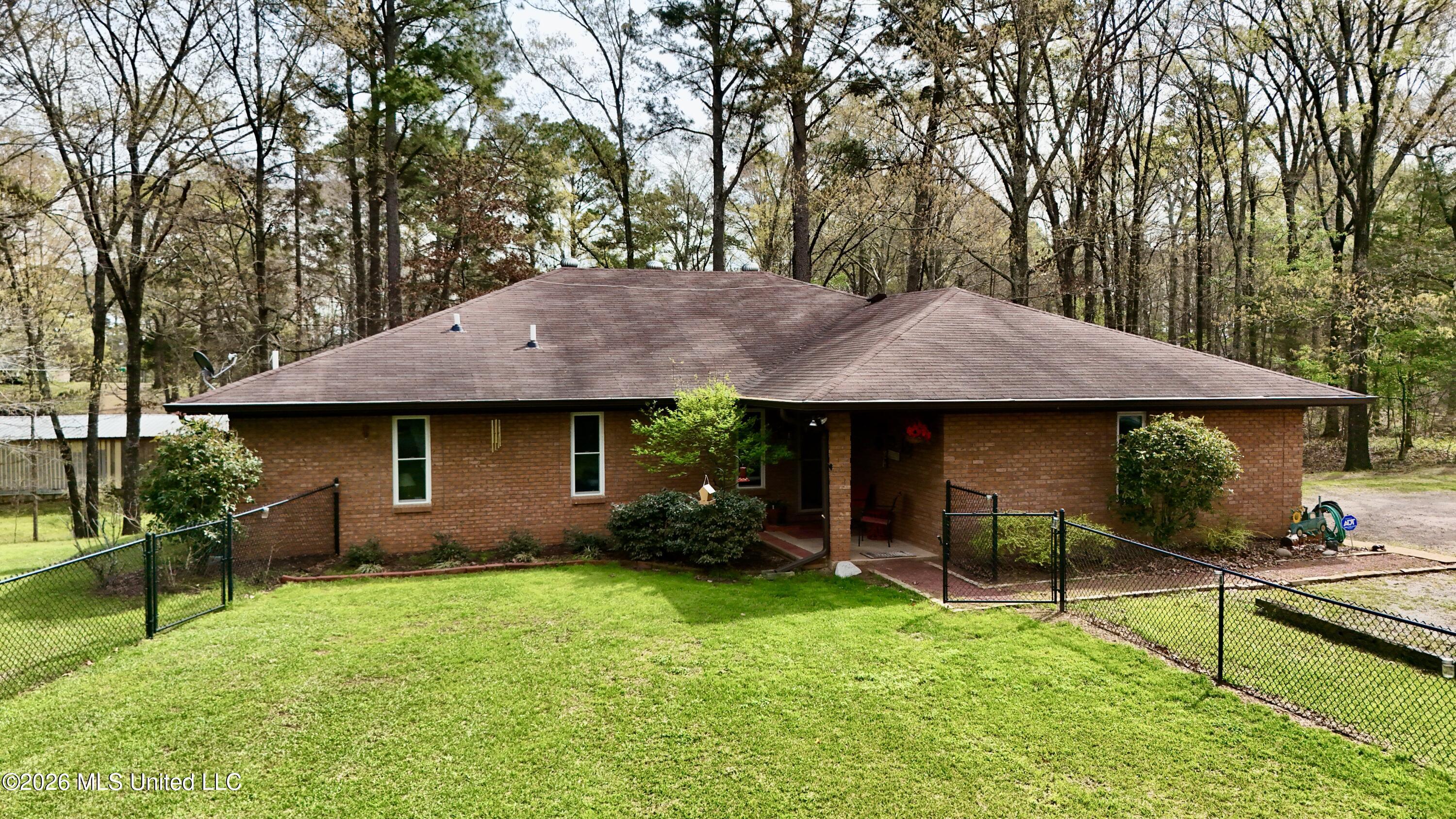 216 Trace Circle Raymond, MS 39154 - Photo 1 of 40 Trace Cr Front
