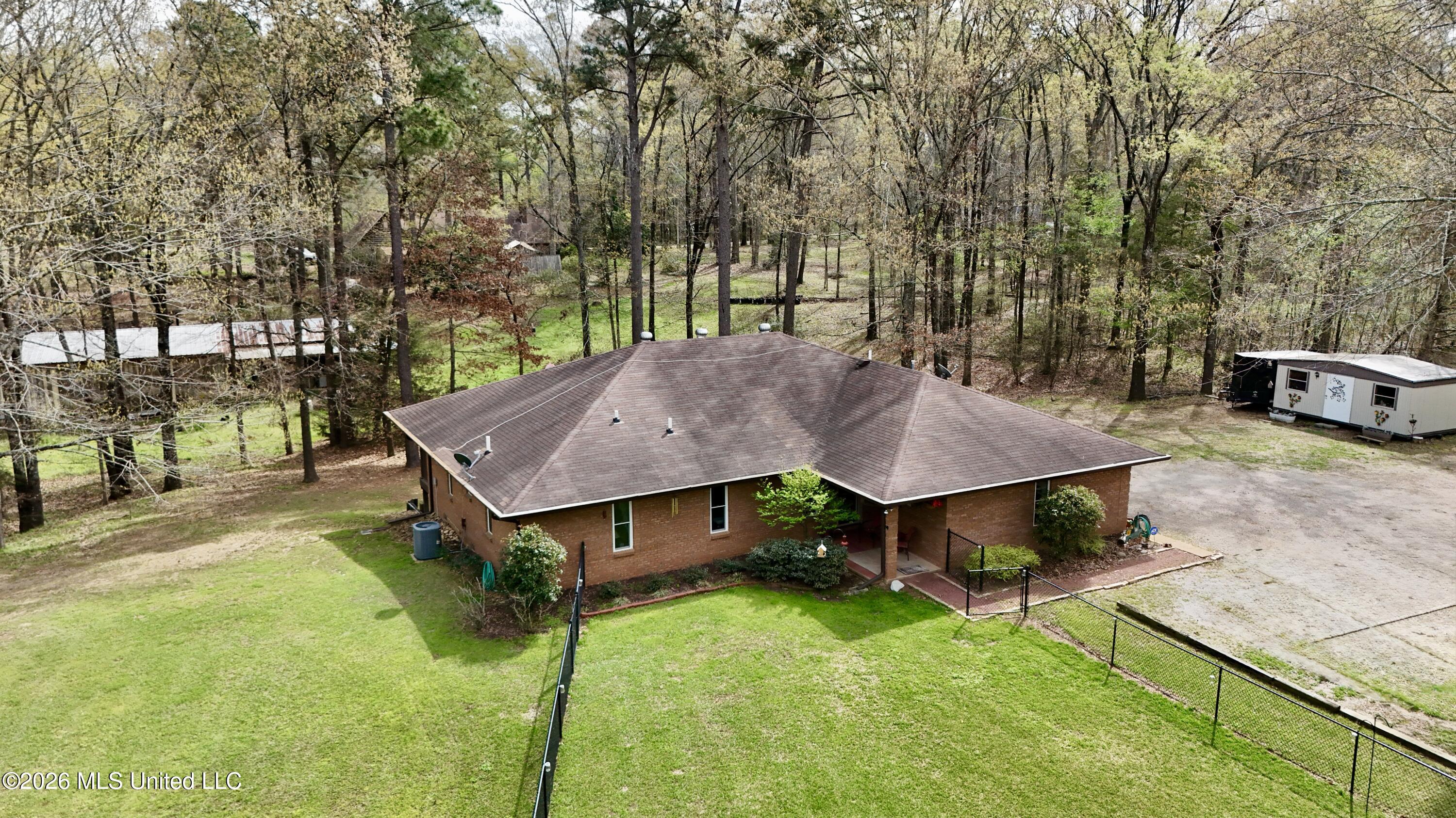 216 Trace Circle Raymond, MS 39154 - Photo 2 of 40 Front