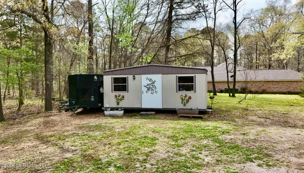 $334,900 | 216 Trace Circle, Raymond, MS 39154