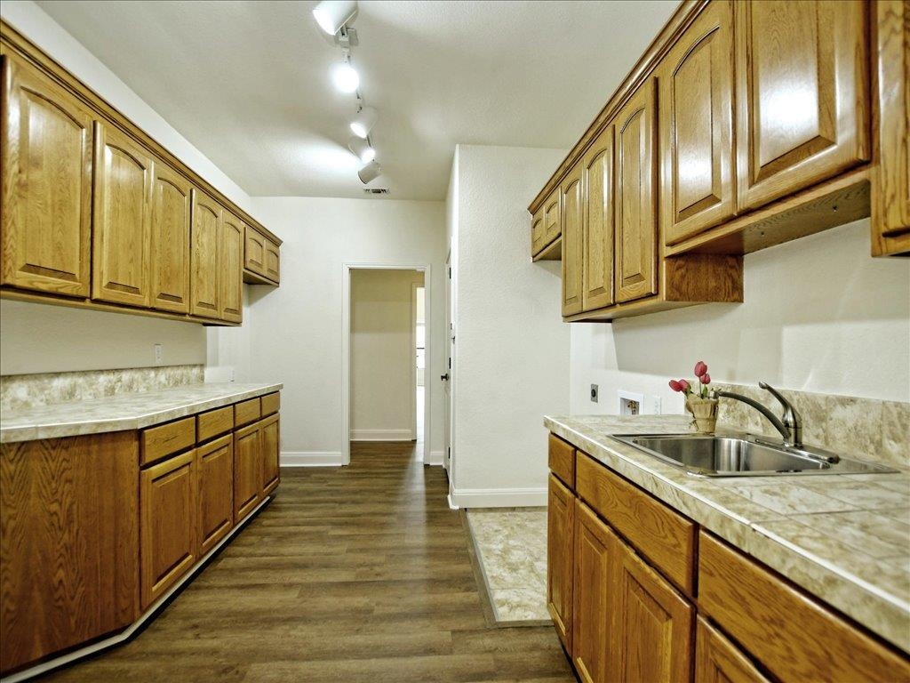 505 Vista View Trail Spicewood, TX 78669 - Photo 19 of 30