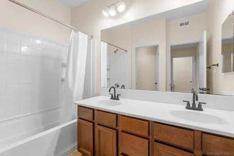 $875,000 | 17071 Calle Trevino, Unit 8, San Diego, CA 92127