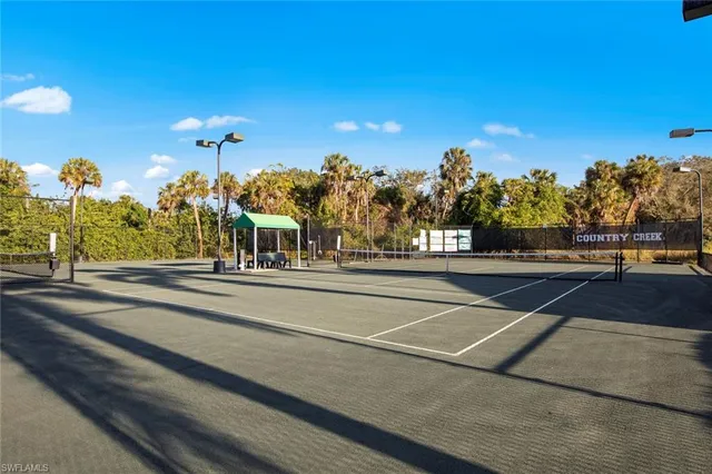 a view of a tennis court