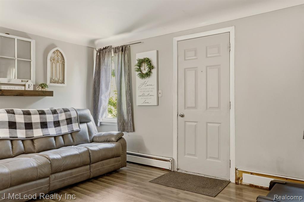 1170 West Dodge Road Clio, MI 48420 - Photo 5 of 32