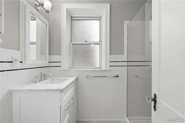 $225,000 | 709 South Skinker Boulevard, Unit 703, St. Louis, MO 63105
