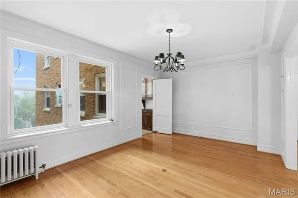 $225,000 | 709 South Skinker Boulevard, Unit 703, St. Louis, MO 63105
