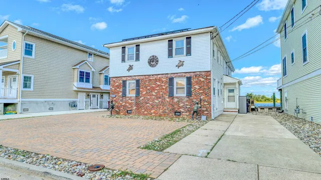 $3,900 | 6713 Monmouth Avenue, Unit 2, Ventnor City, NJ 08406