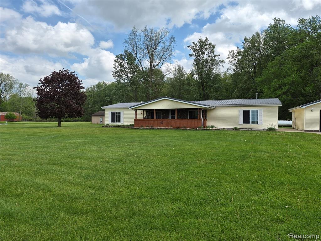 12849 South Delaney Road Perry, MI 48872 - Photo 2 of 34