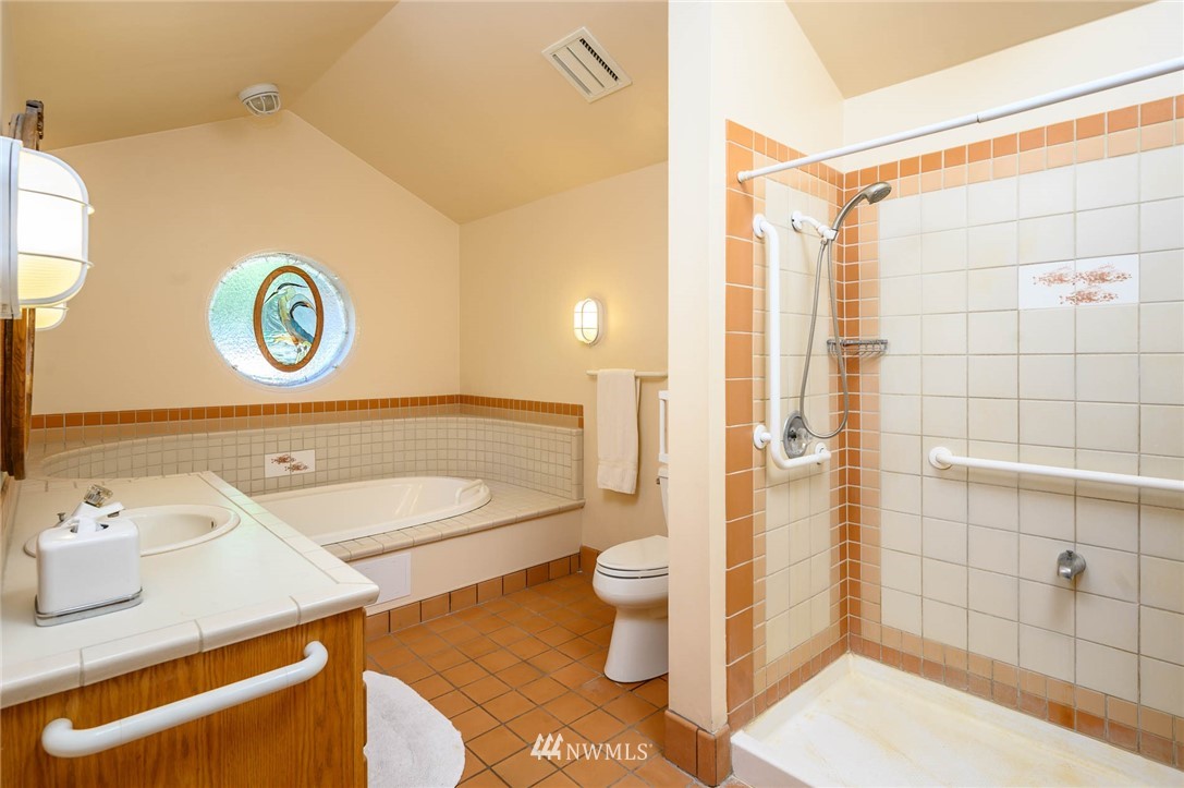 11617 Southwest Shawnee Road Vashon, WA 98070 - Photo 15 of 25 Gallery Image 15