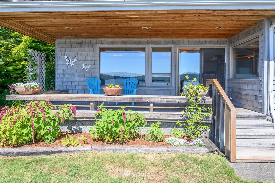 11617 Southwest Shawnee Road Vashon, WA 98070 - Photo 23 of 25 Gallery Image 23
