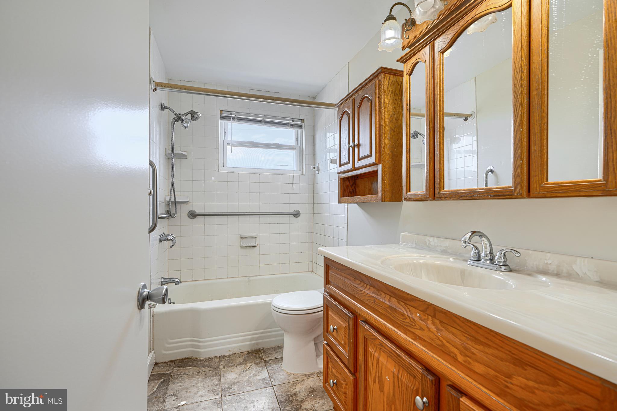 7892 Harold Road Dundalk, MD 21222 - Photo 24 of 37 Upper Level Full Bathroom