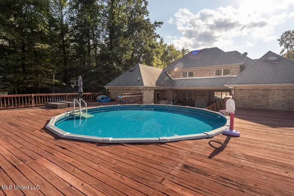 $479,900 | 2670 Emerald Way Drive, Hernando, MS 38632