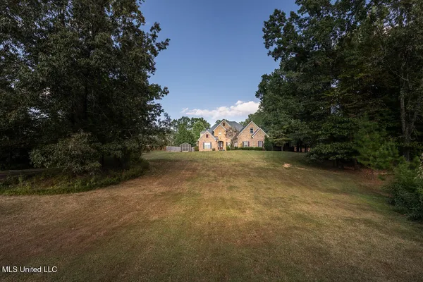 $479,900 | 2670 Emerald Way Drive, Hernando, MS 38632