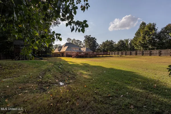 $479,900 | 2670 Emerald Way Drive, Hernando, MS 38632