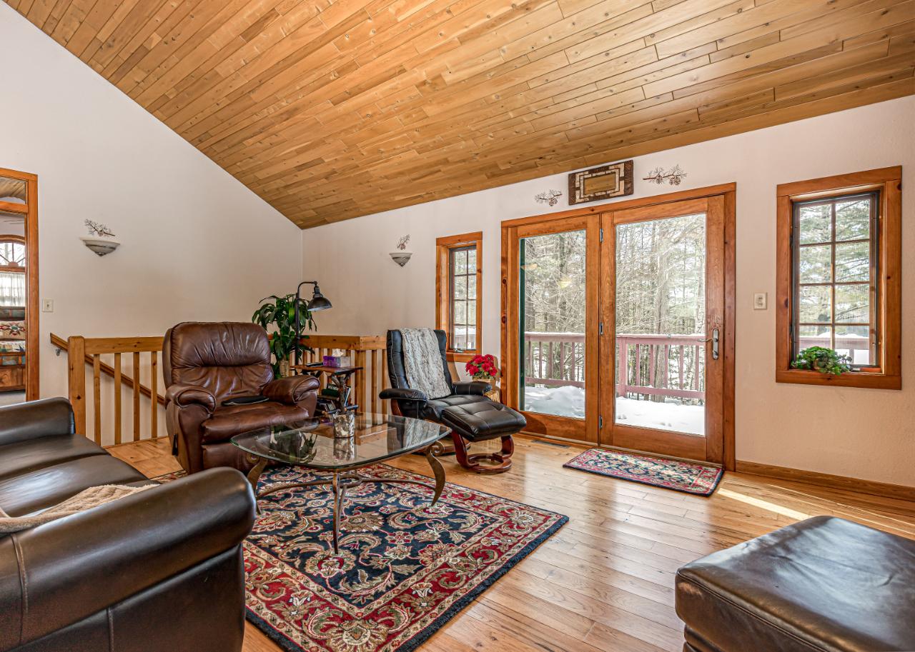 10426 Howards End Road Minocqua, WI 54548 - Photo 18 of 35 Gallery Image 18