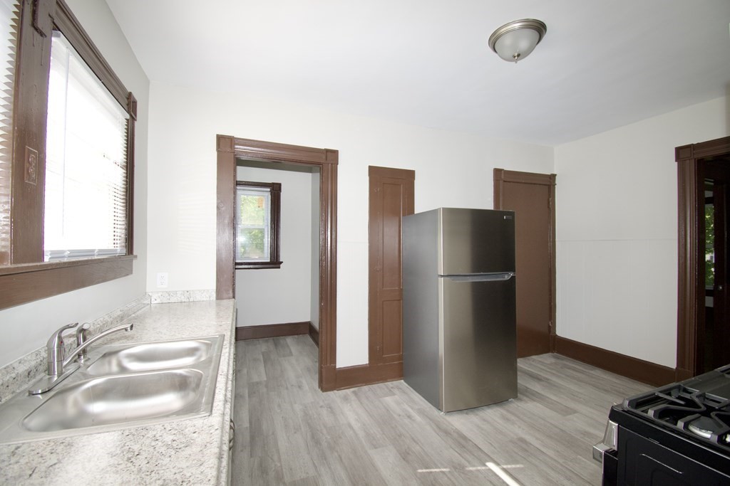 389-391 Wilbraham Road Springfield, MA 01109 - Photo 31 of 37 Gallery Image 31