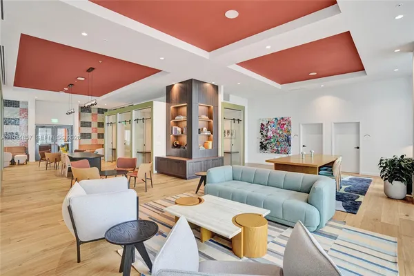 $599,900 | 11 Northeast 6th Street, Unit 2013, Miami, FL 33132