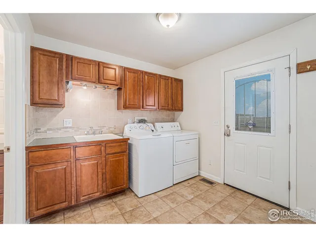 $1,050,000 | 16444 County Road 7, Wiggins, CO 80654