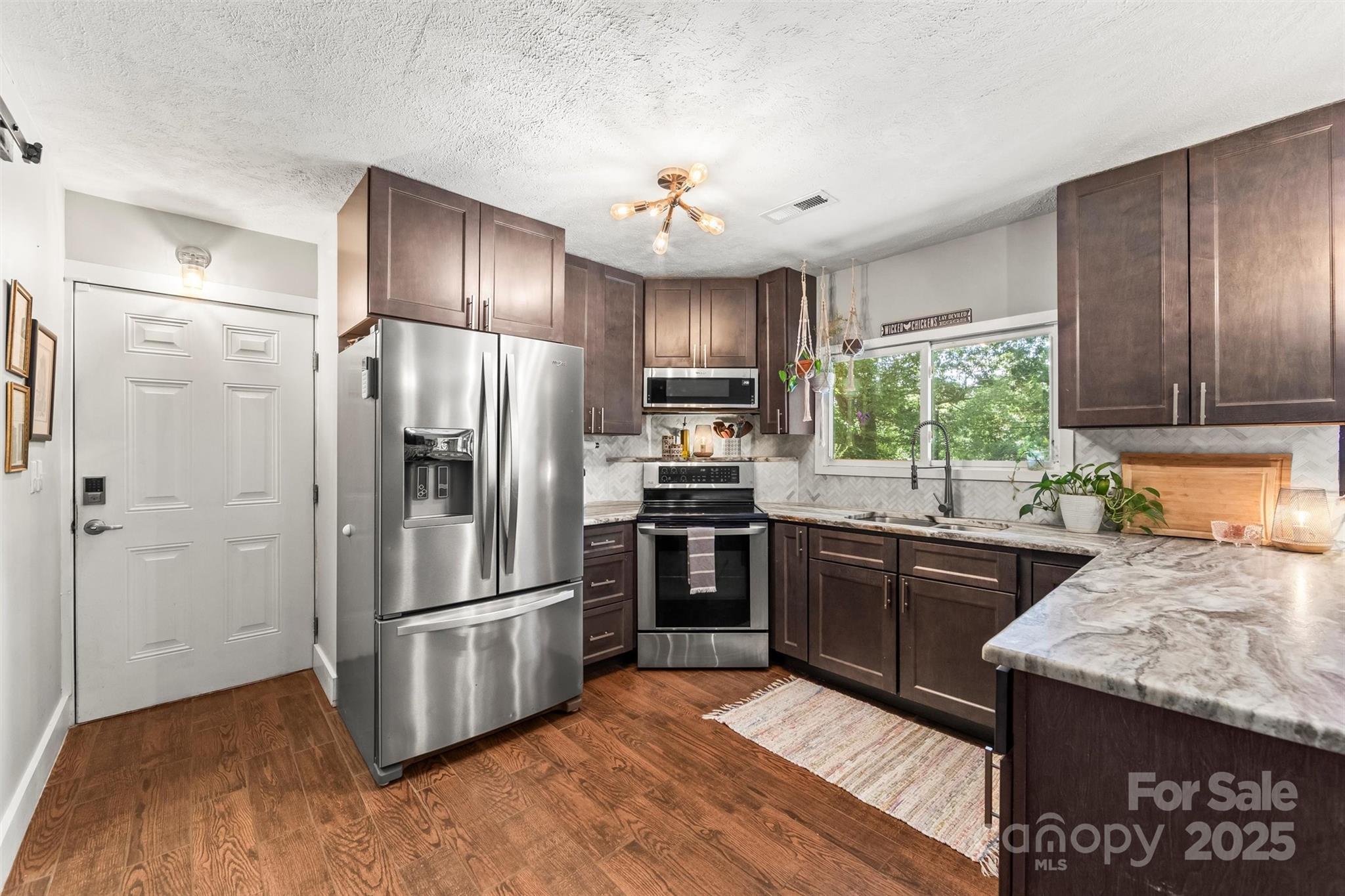 52 Rathfarnham Road Asheville, NC 28803 - Photo 12 of 33 Gallery Image 12