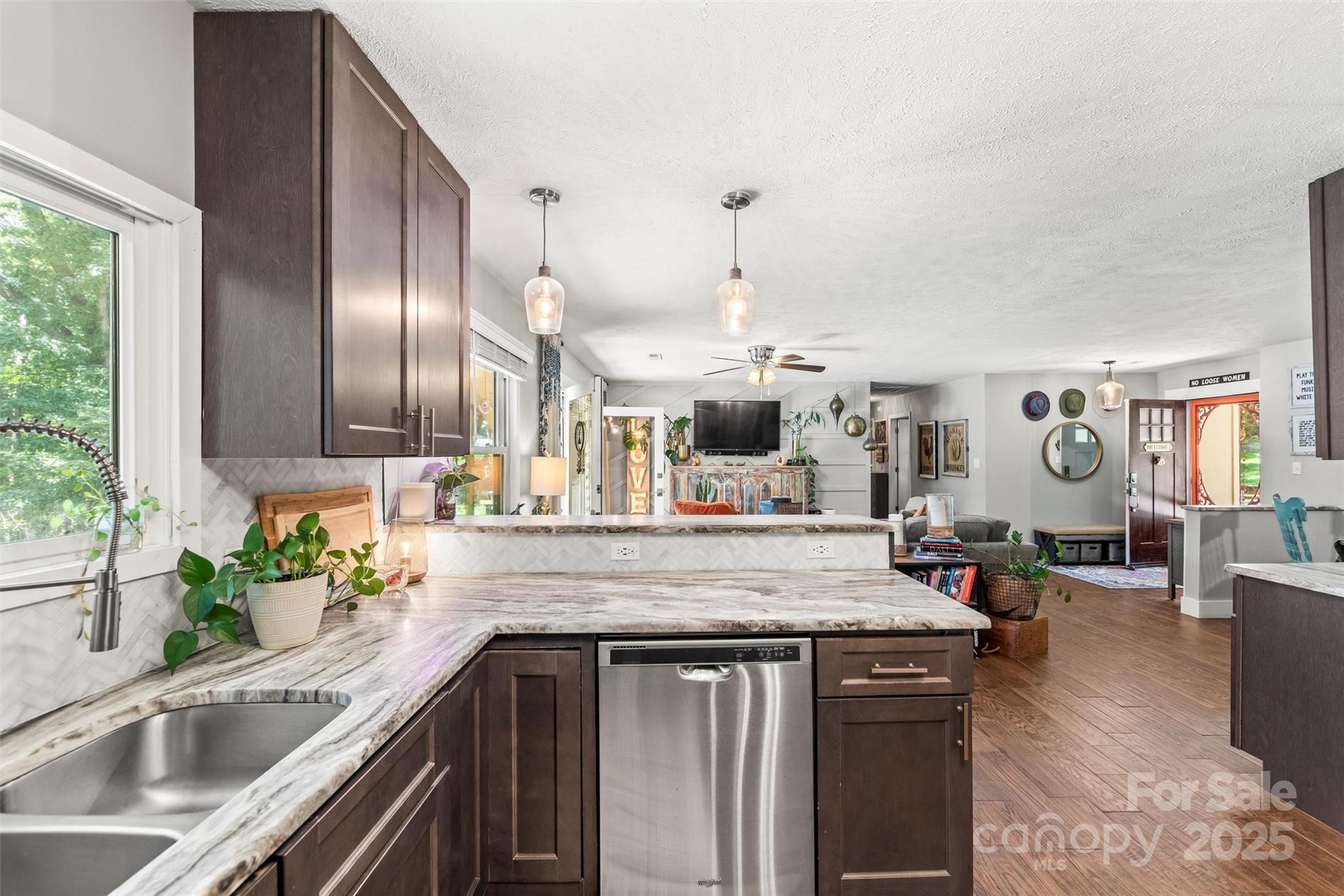 52 Rathfarnham Road Asheville, NC 28803 - Photo 14 of 33 Gallery Image 14